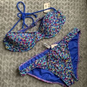 🆕 Aeropostale floral bathing suit set